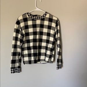 Black and white patterned top